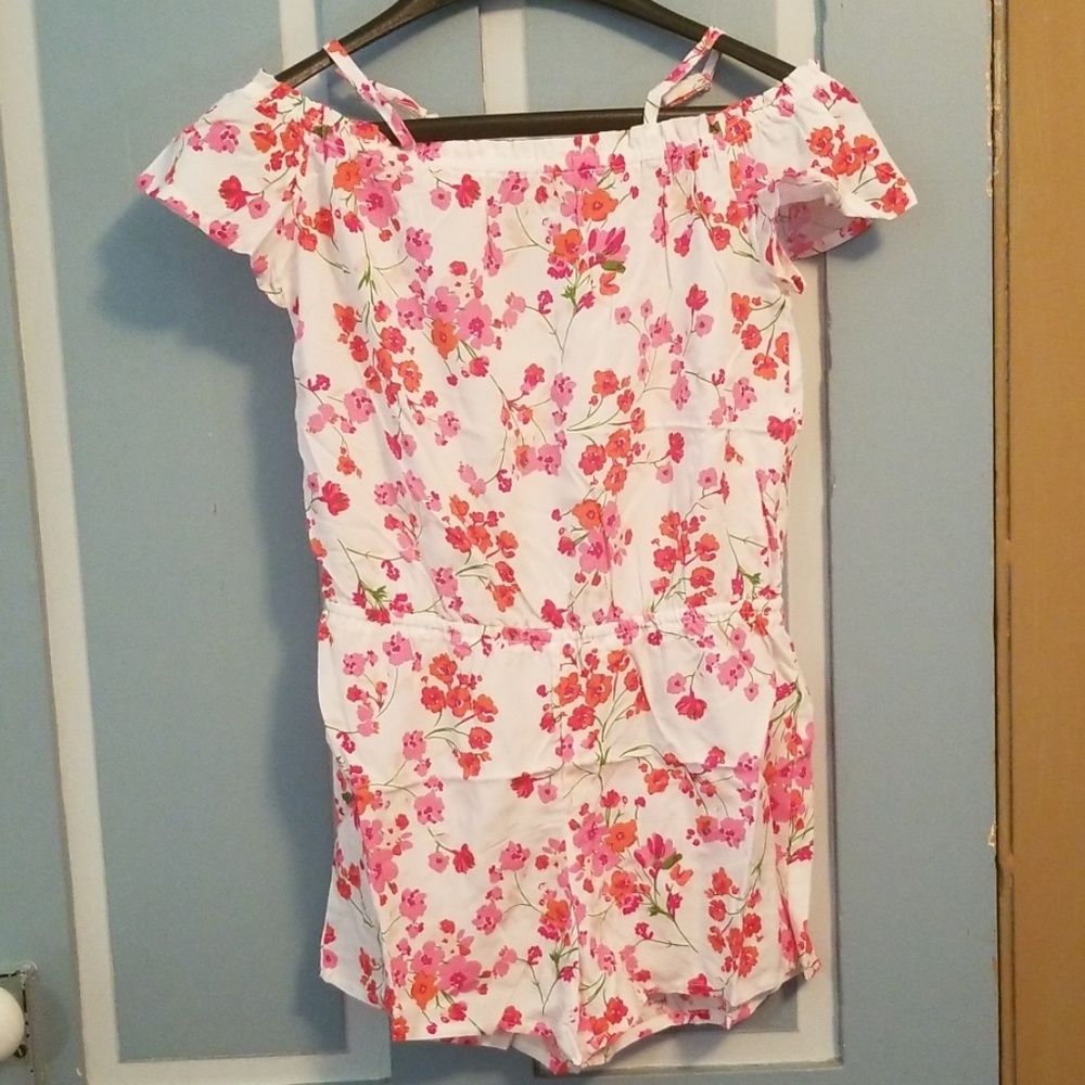 Girls cold shoulder floral romper NWT